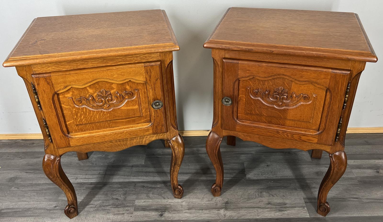 Pair of French Oak Bedside Tables Nightstands Cabinets (1 of 12)