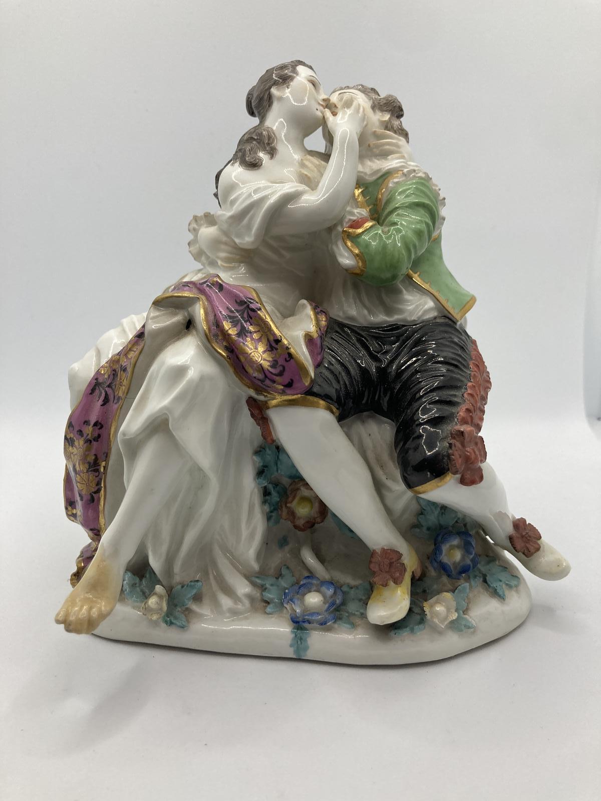 Meissen Porcelain Figurine, 'pair Of Lovers', Model No 571 (1 of 13)