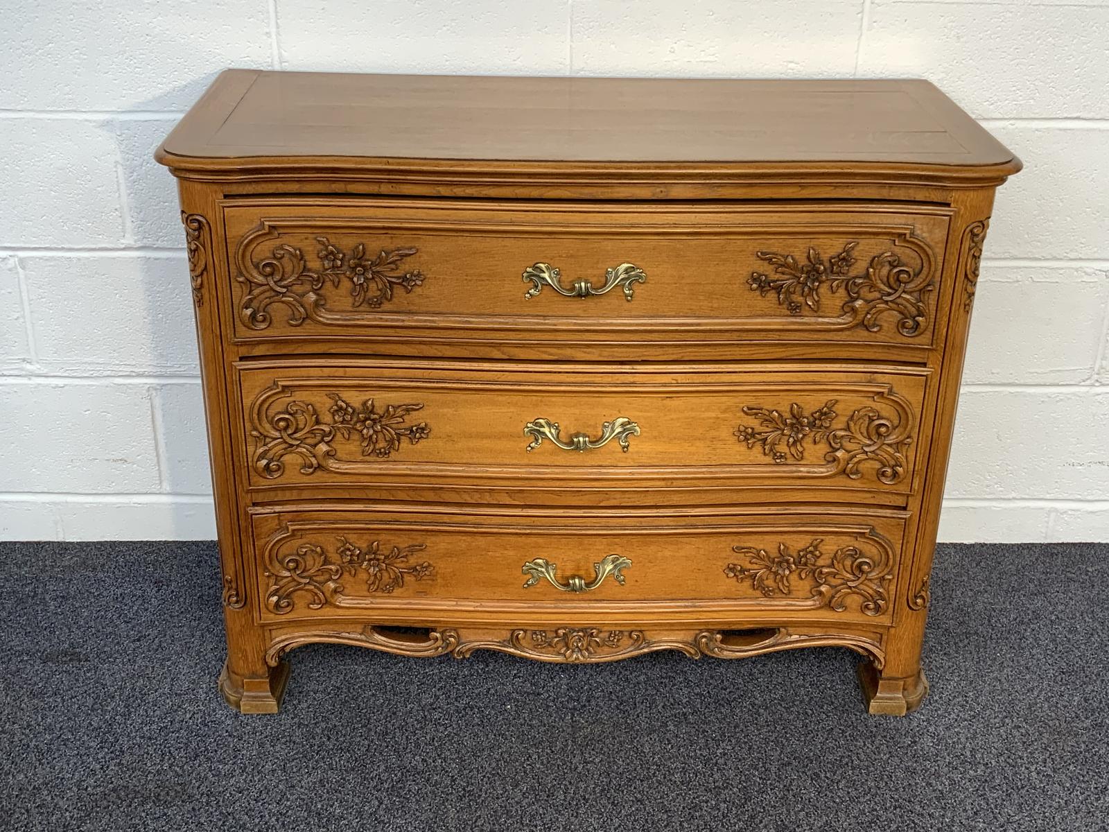 Solid Oak Carved French Chest of Drawers (1 of 9) Solid Oak Carved French Chest of Drawers (1 of 9)