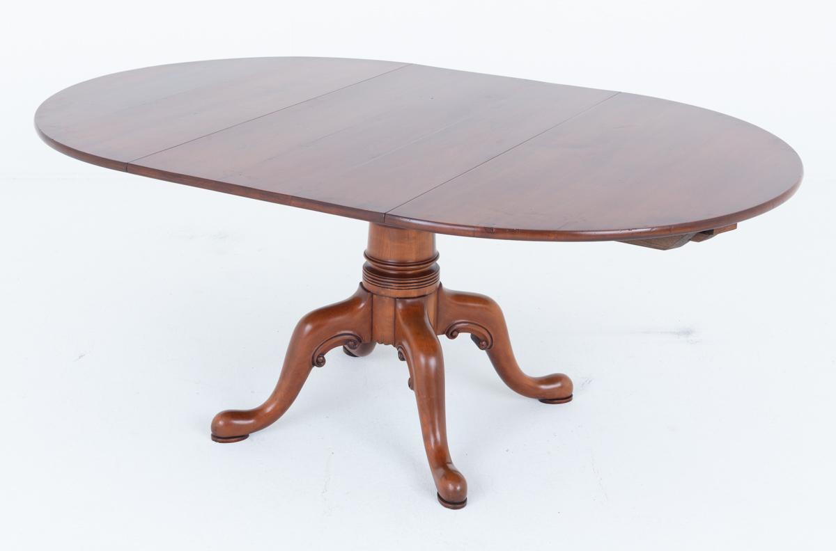 Georgian Style Cherry Extending Dining Table c.1920 (1 of 10)