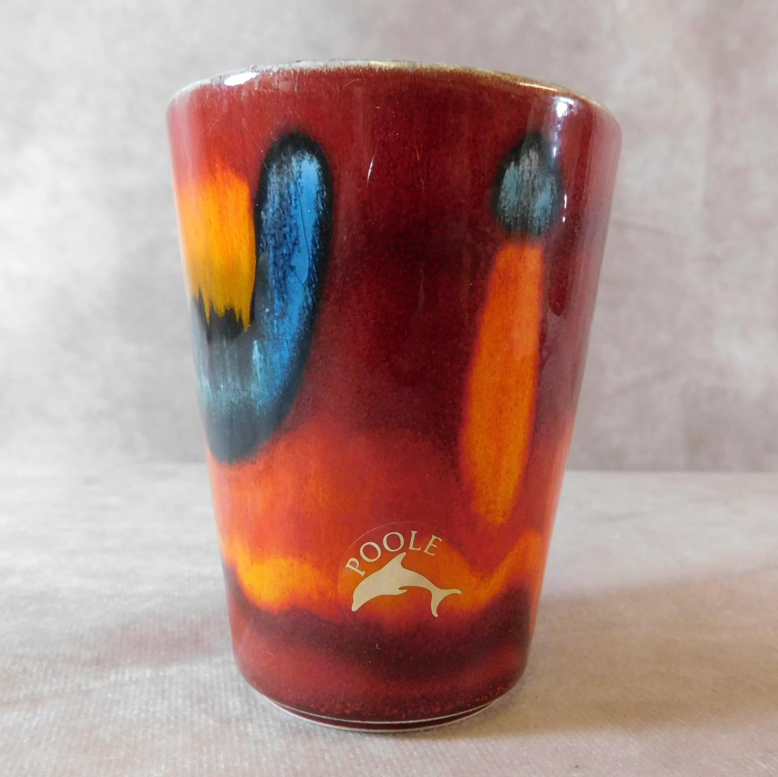 Poole Pottery Volcano Pattern Beaker (1 of 1) Poole Pottery Volcano Pattern Beaker (1 of 1)