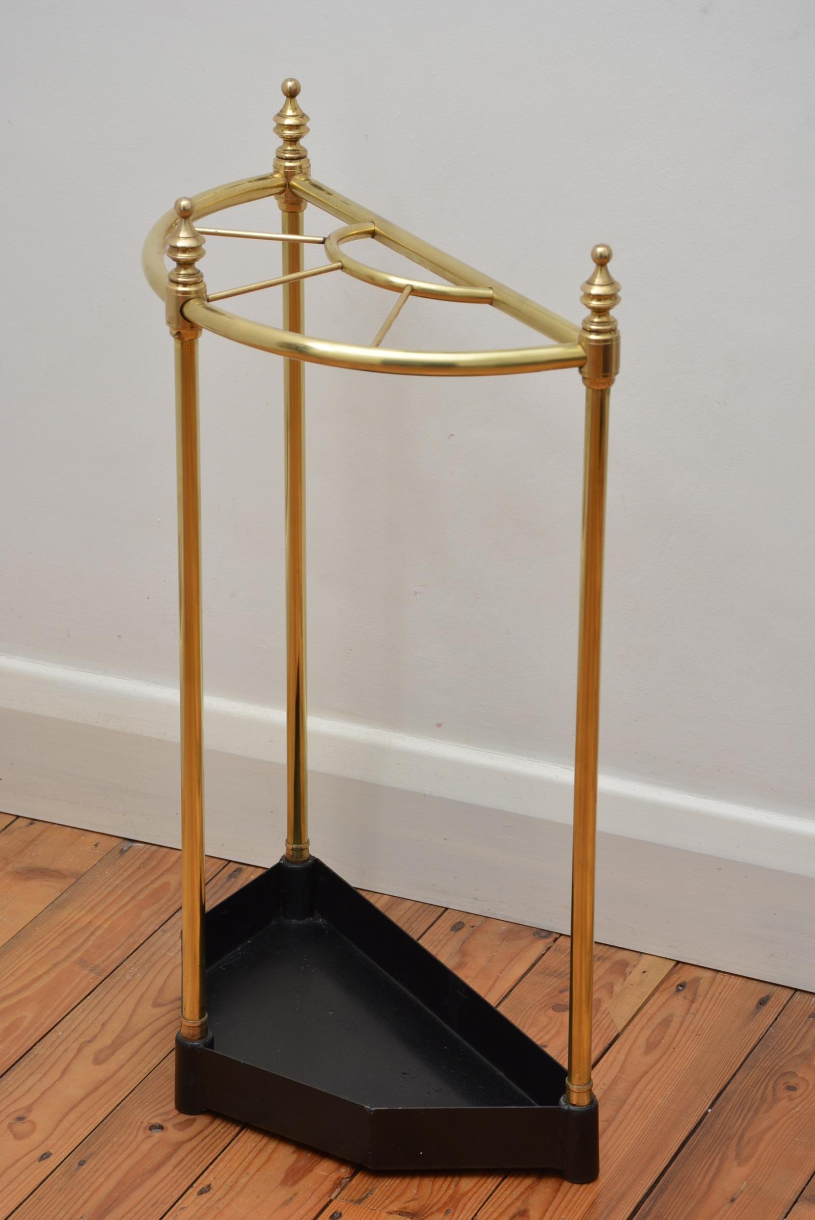 Unusual Brass Umbrella Stand Demi Lune C1930 (1 of 10) Unusual Brass Umbrella Stand Demi Lune C1930 (1 of 10)