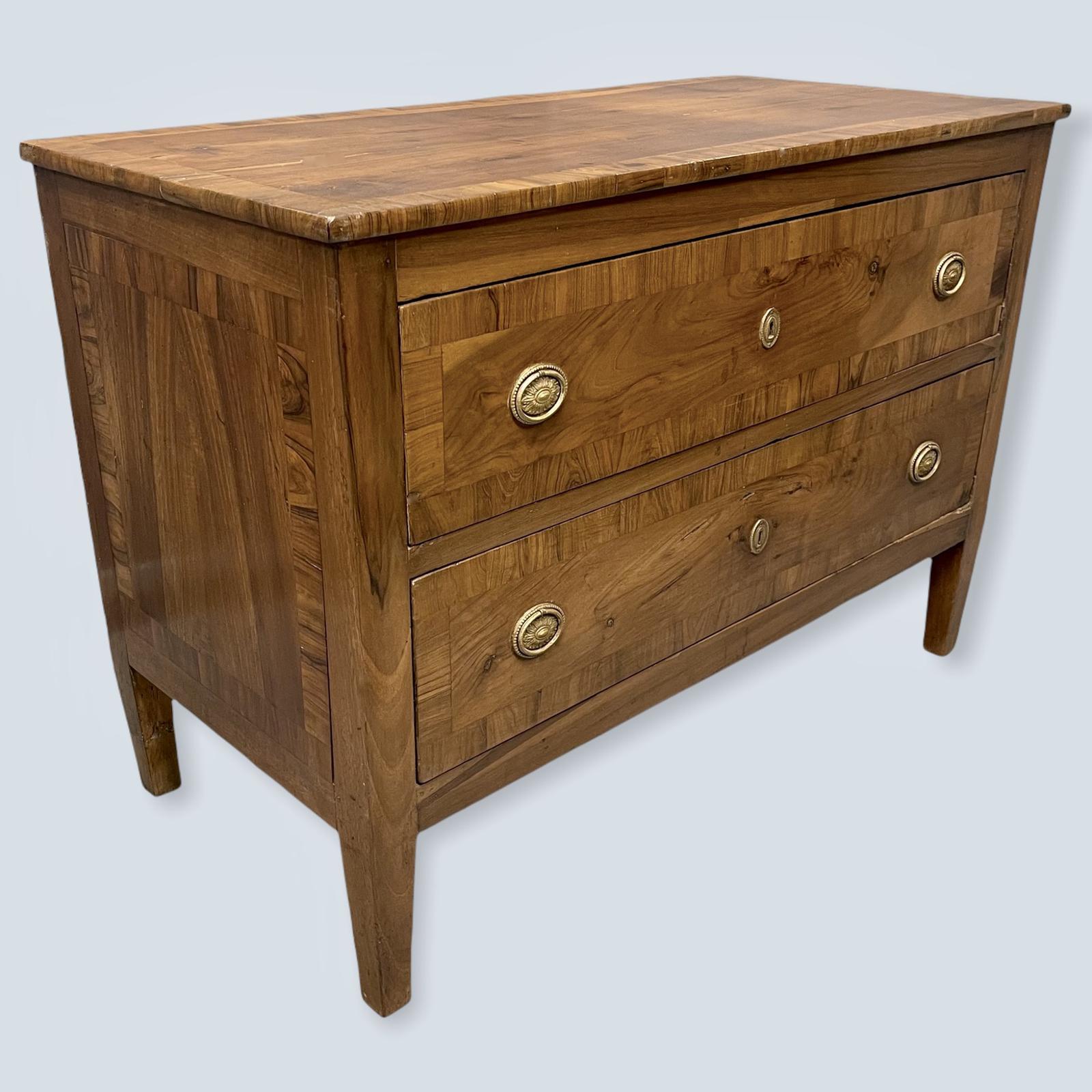 18th Century Italian Walnut Two Drawer Commode (1 of 12) 18th Century Italian Walnut Two Drawer Commode (1 of 12)