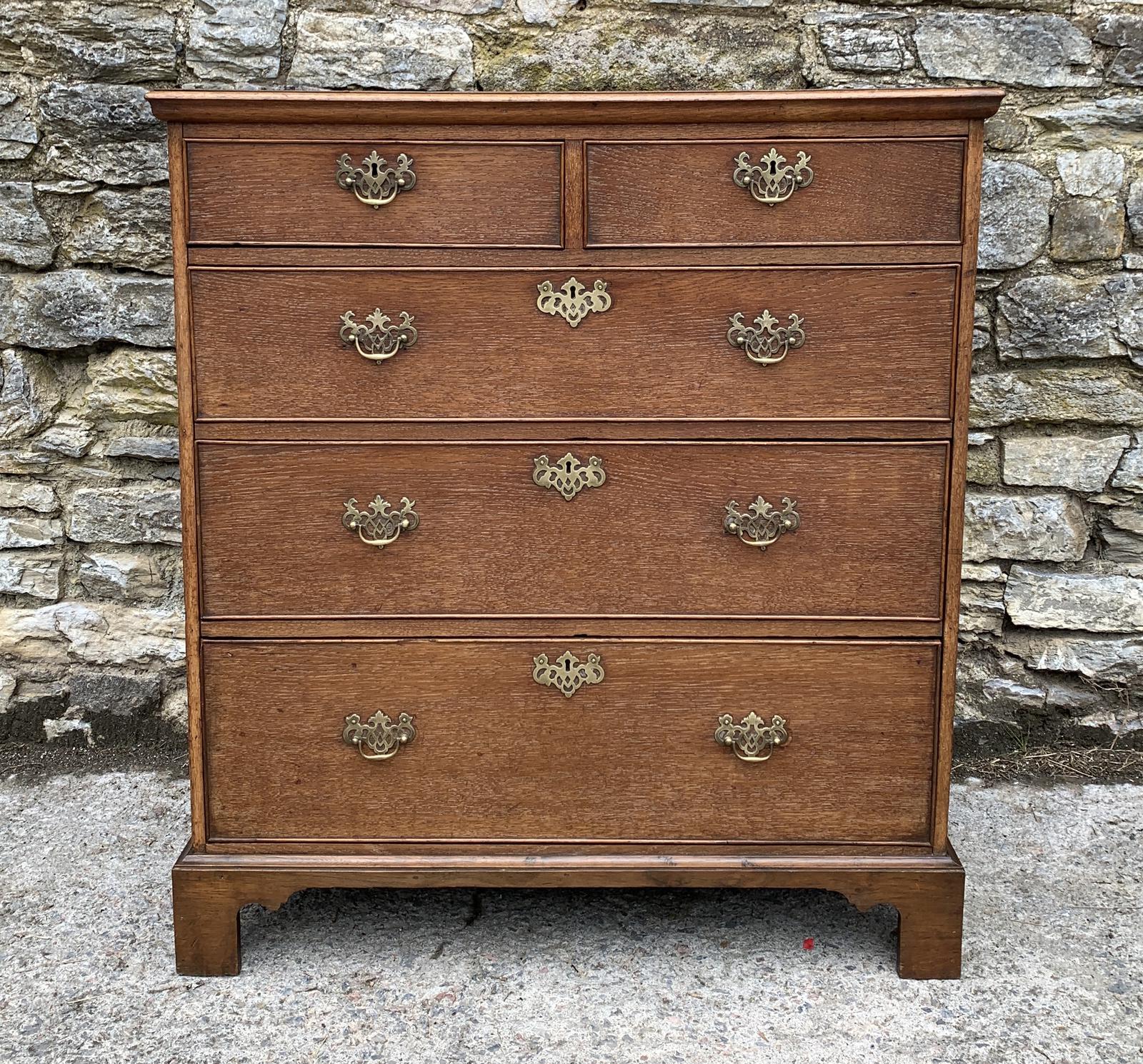 Georgian Oak Crossbanded Chest of Drawers (1 of 15) Georgian Oak Crossbanded Chest of Drawers (1 of 15)