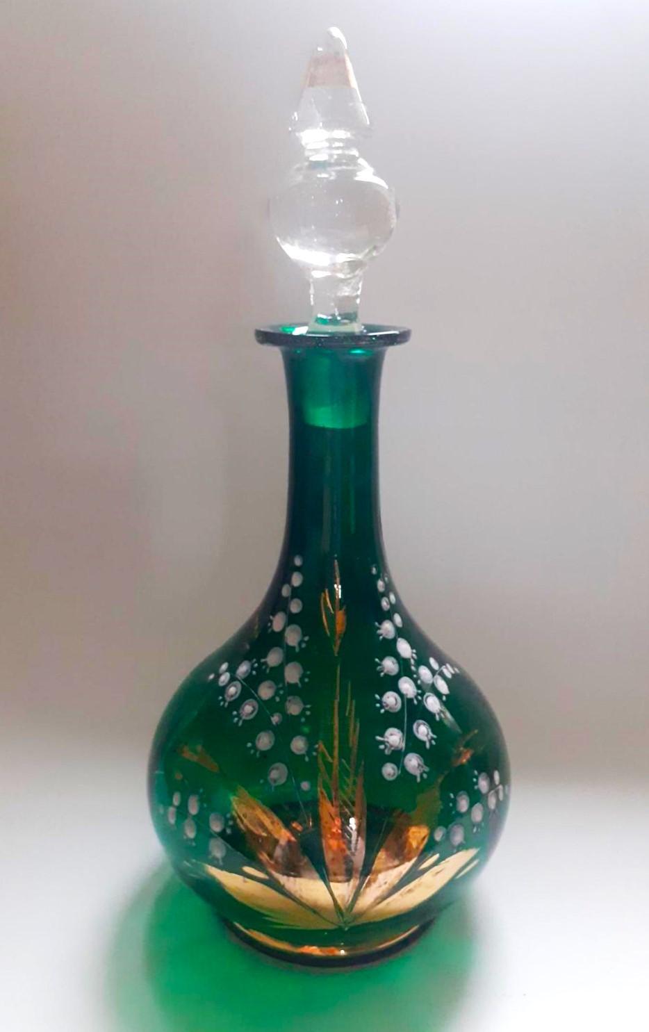 Pretty Glass & Enamel Painted Late Victorian Decanter (1 of 6) Pretty Glass & Enamel Painted Late Victorian Decanter (1 of 6)