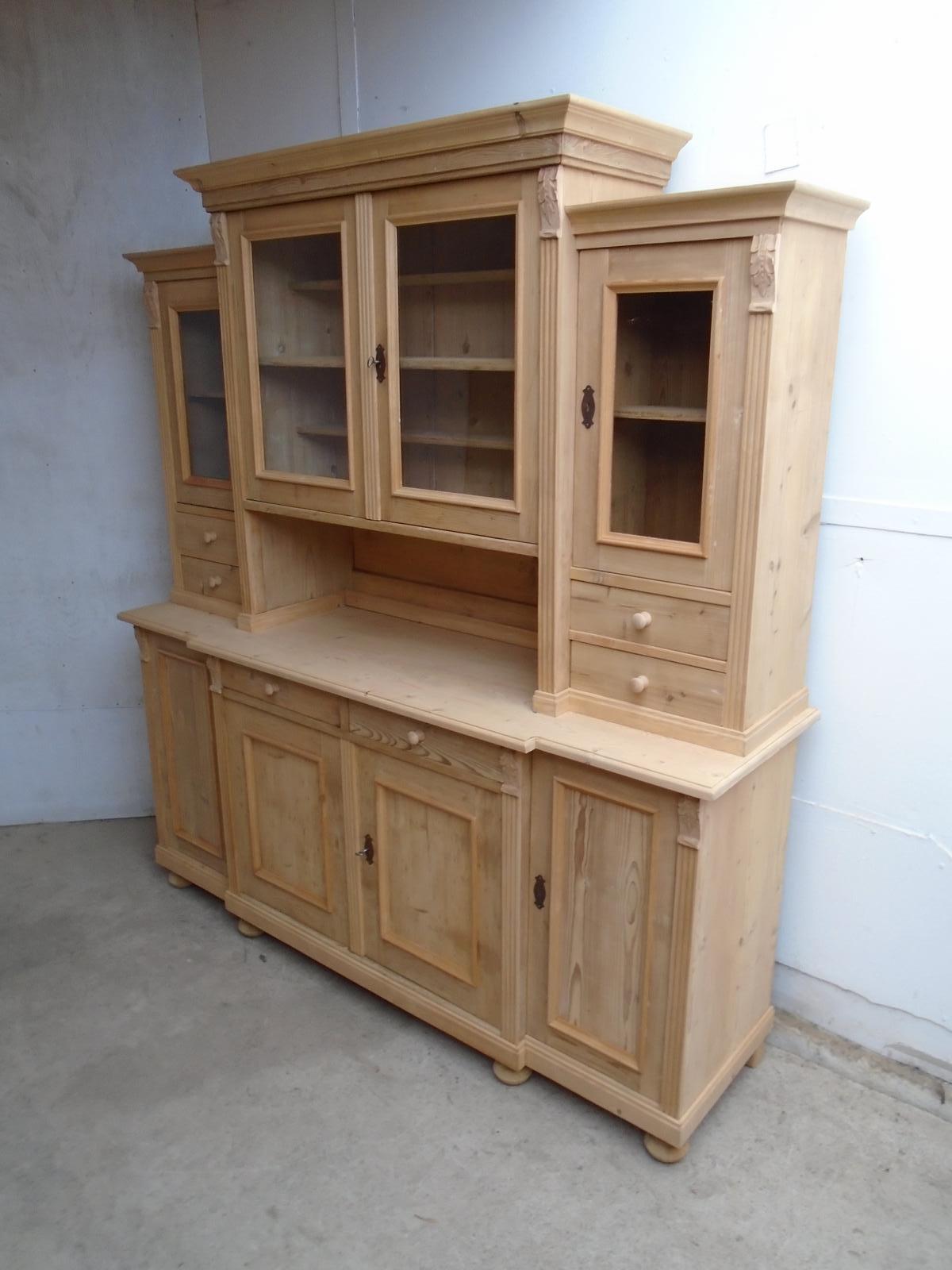 A Lovely Breakfront & Stepped Antique /Old Pine Kitchen Dresser to Wax