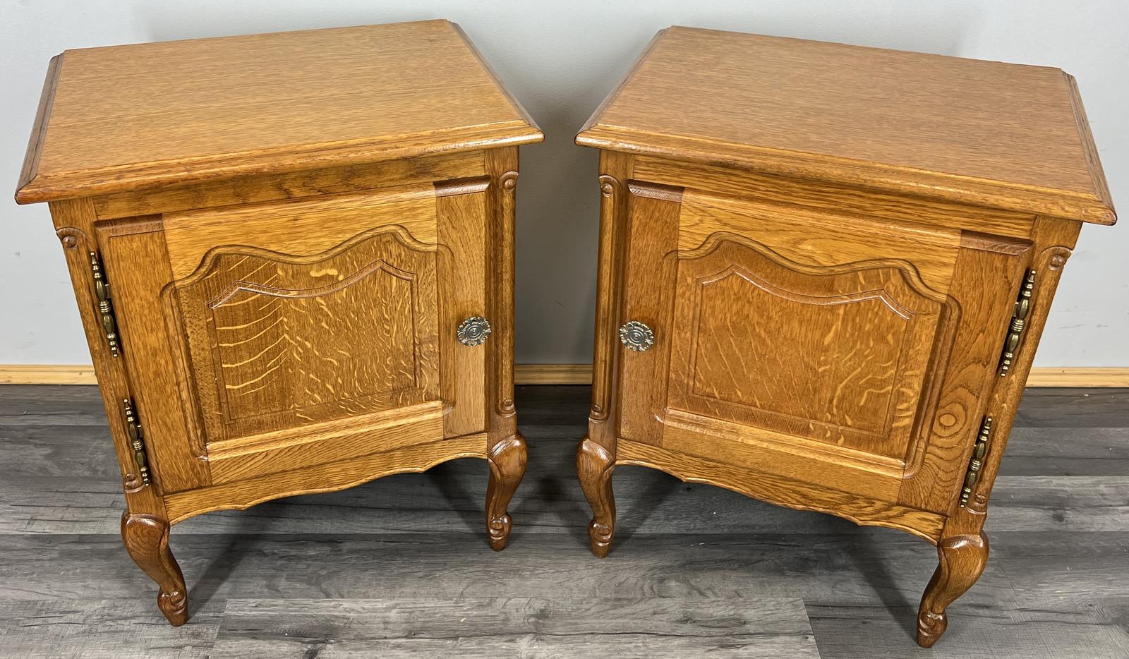 Pair of  Bedside Tables Vintage French Oak  Nightstands Cabinets (1 of 9)