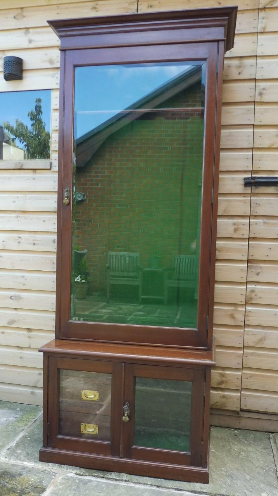 Edwardian Mahogany Gun Cabinet (1 of 11)