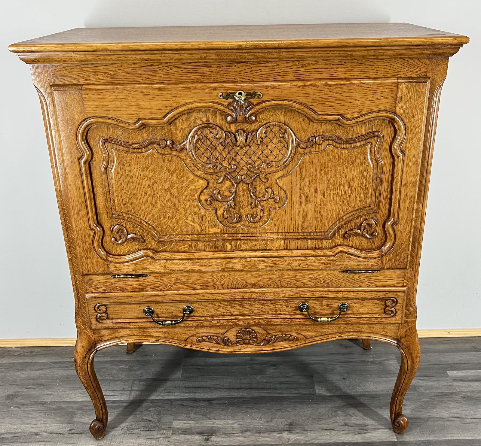 Cabinet Vintage French Style Oak Carved Sideboard with Drawer (1 of 12)