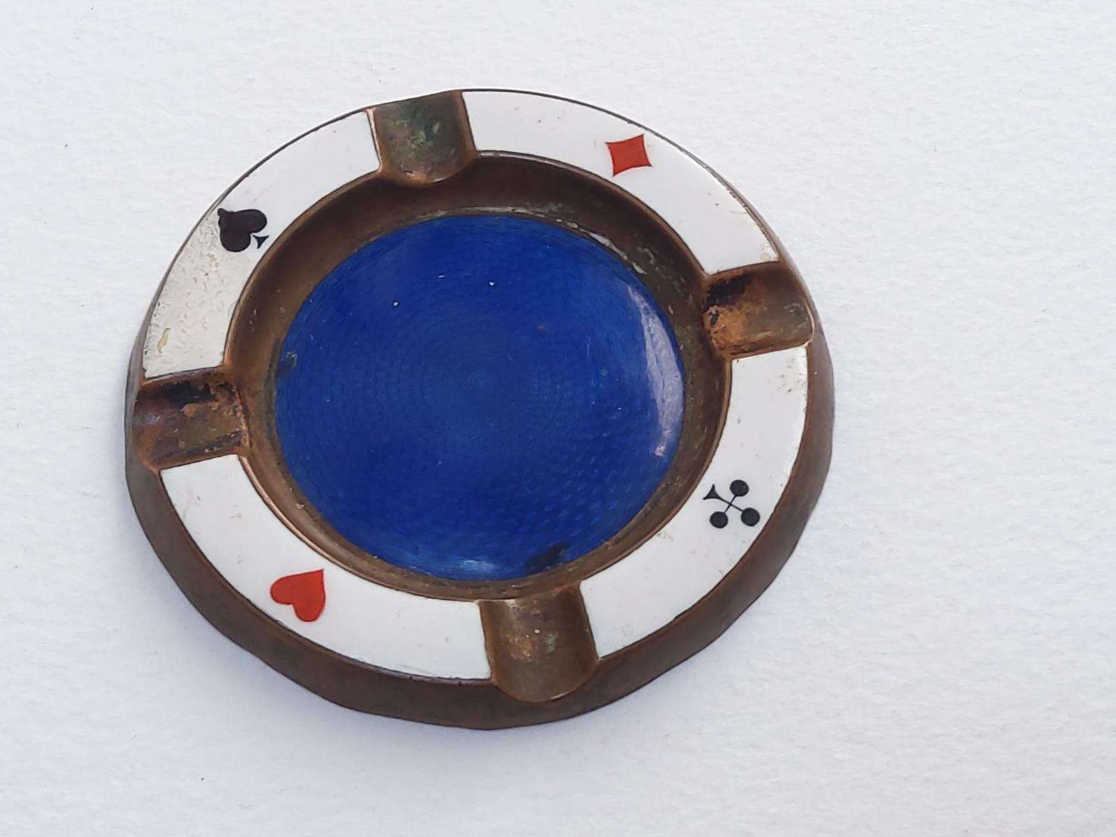 Enamelled Brass Ashtray Decorated with Card Suit Marks (1 of 4)