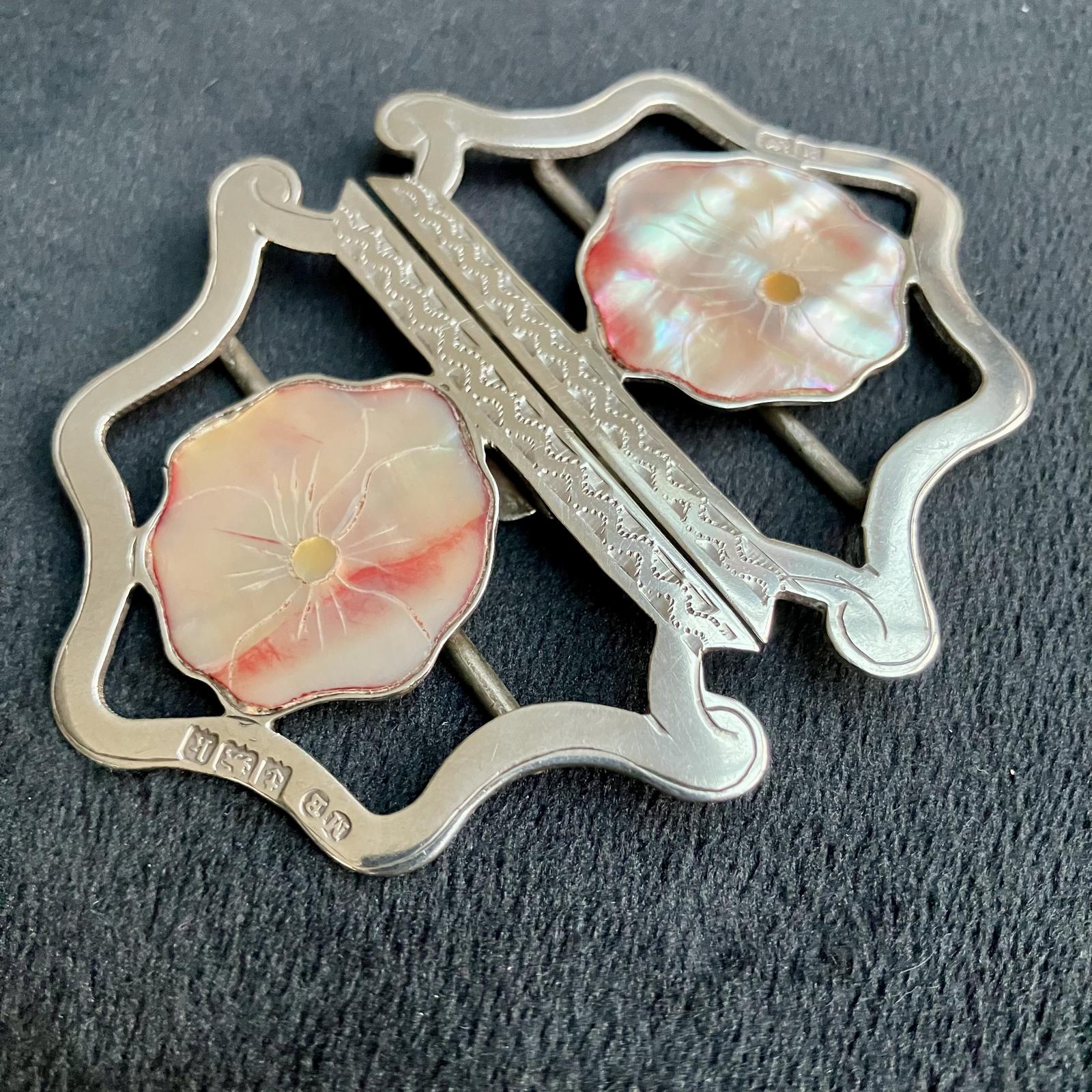 English Edwardian Jewellery - main image