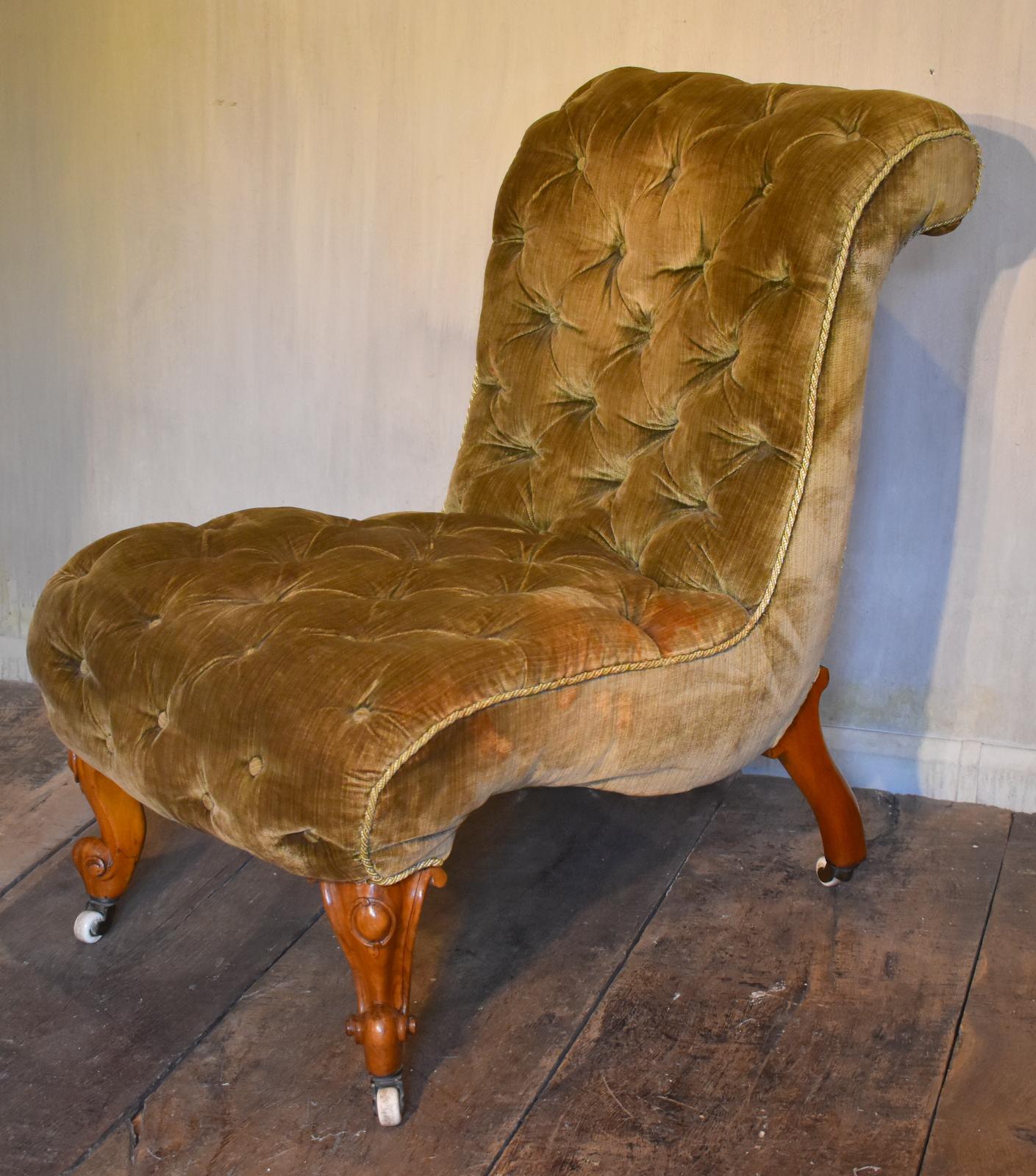 Victorian Walnut Upholstered Easy Chair (1 of 8) Victorian Walnut Upholstered Easy Chair (1 of 8)