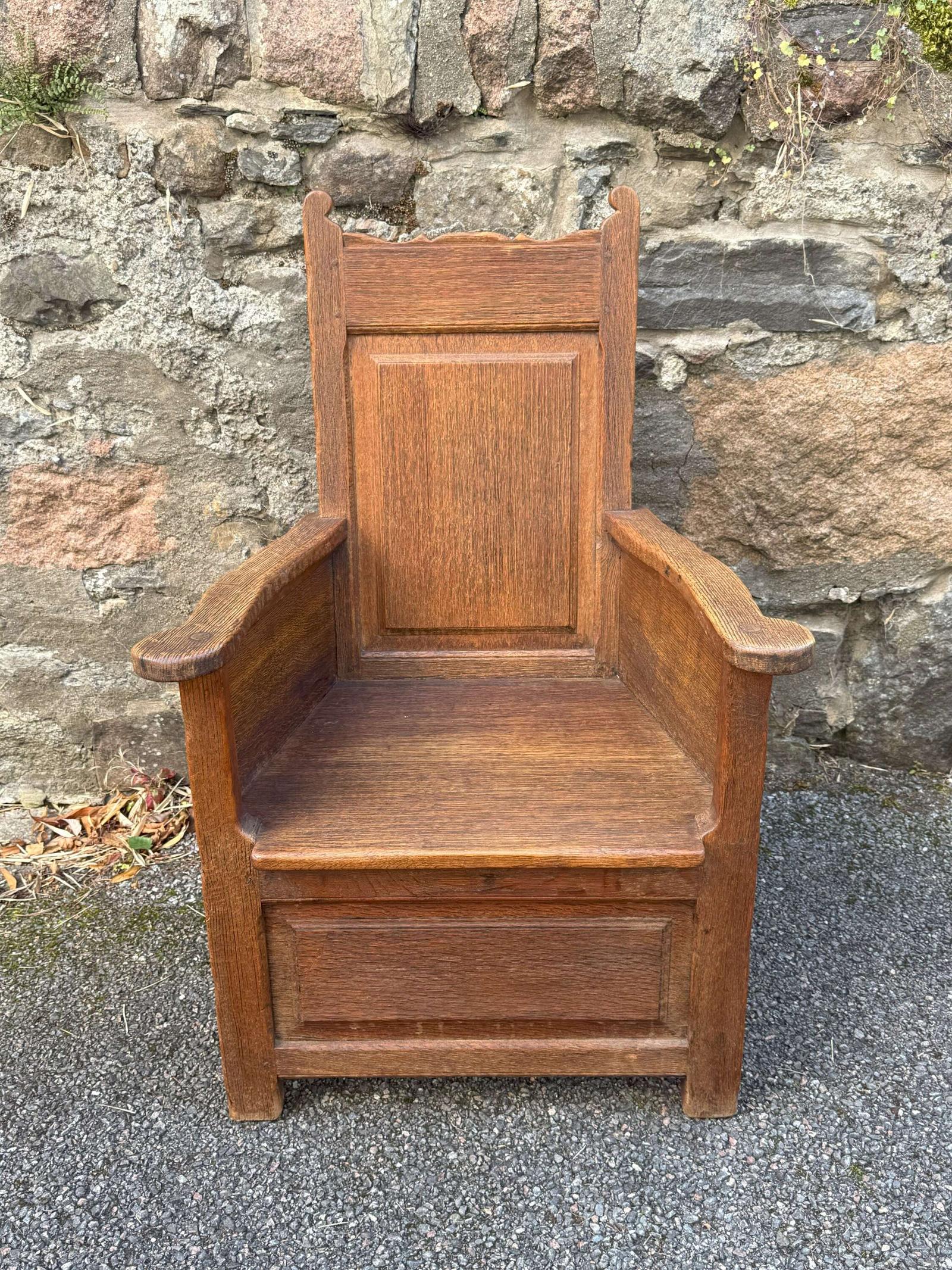 Early 19th Century Welsh vernacular oak panelled lambing armchair (1 of 30)