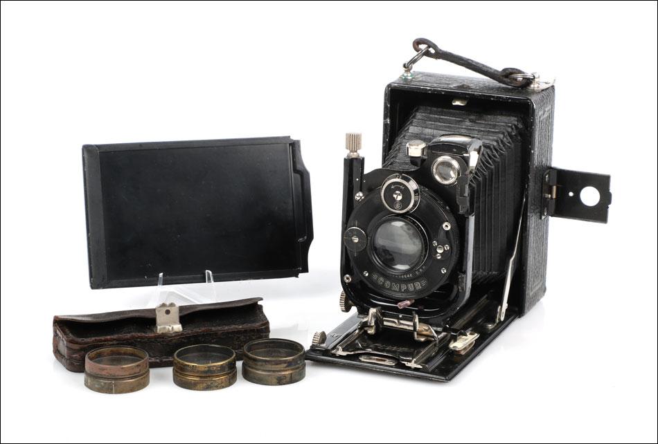 Antique and Rare ELWE Bellows Camera. Extras. Germany and France, Circa 1920 (1 of 16)