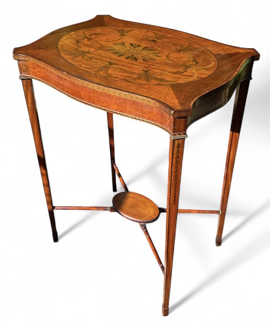 Fine Quality Inlaid Occasional Table (1 of 5) Fine Quality Inlaid Occasional Table (1 of 5)