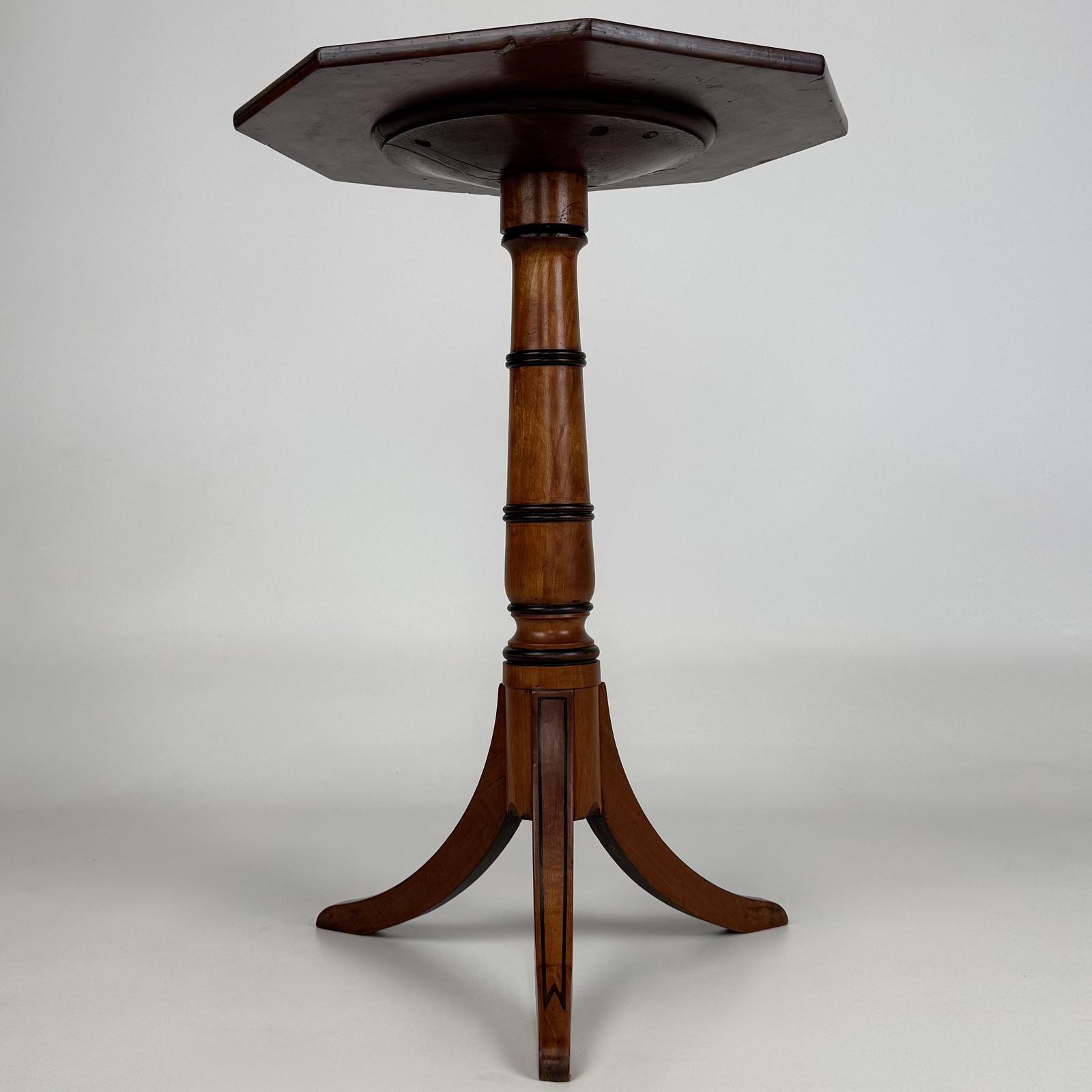 Antique 19th Century Fine Quality Small Mahogany Side Table (1 of 4)