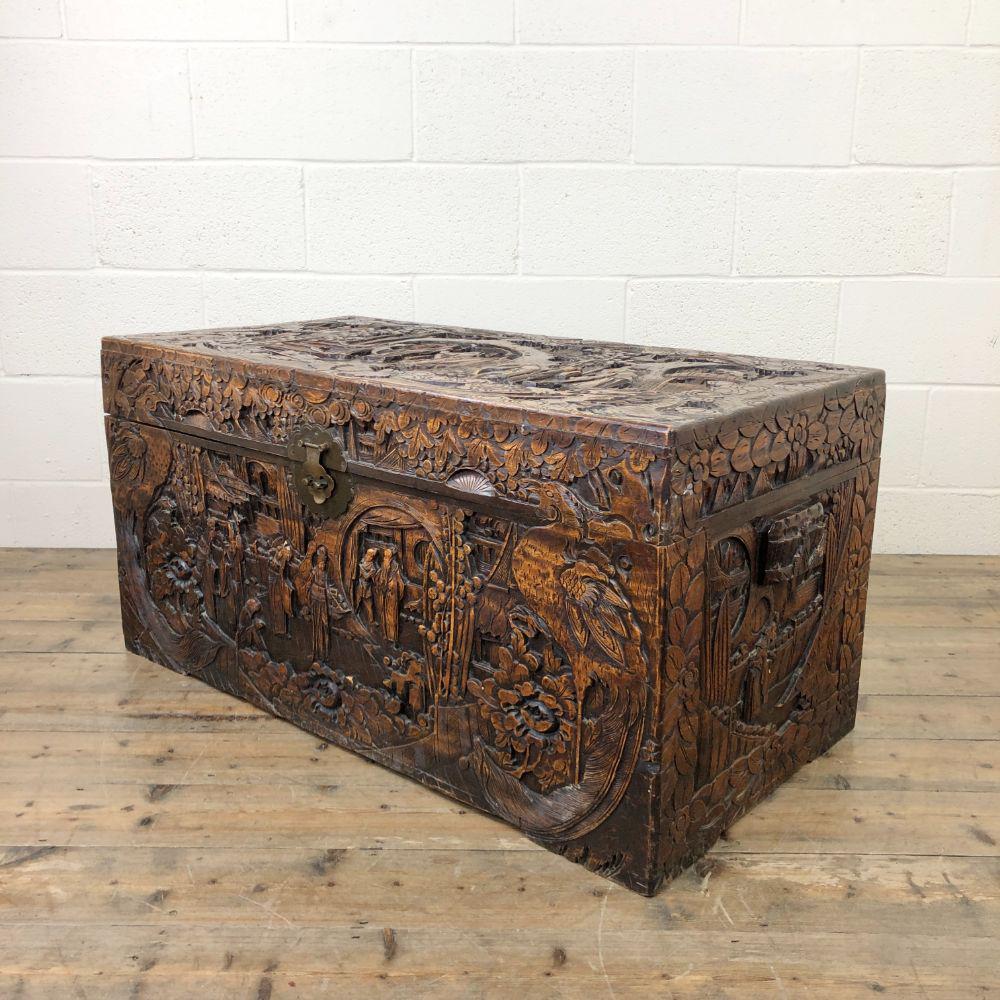 Antique Chinese Camphor Wood Trunk (1 of 14) Antique Chinese Camphor Wood Trunk (1 of 14)