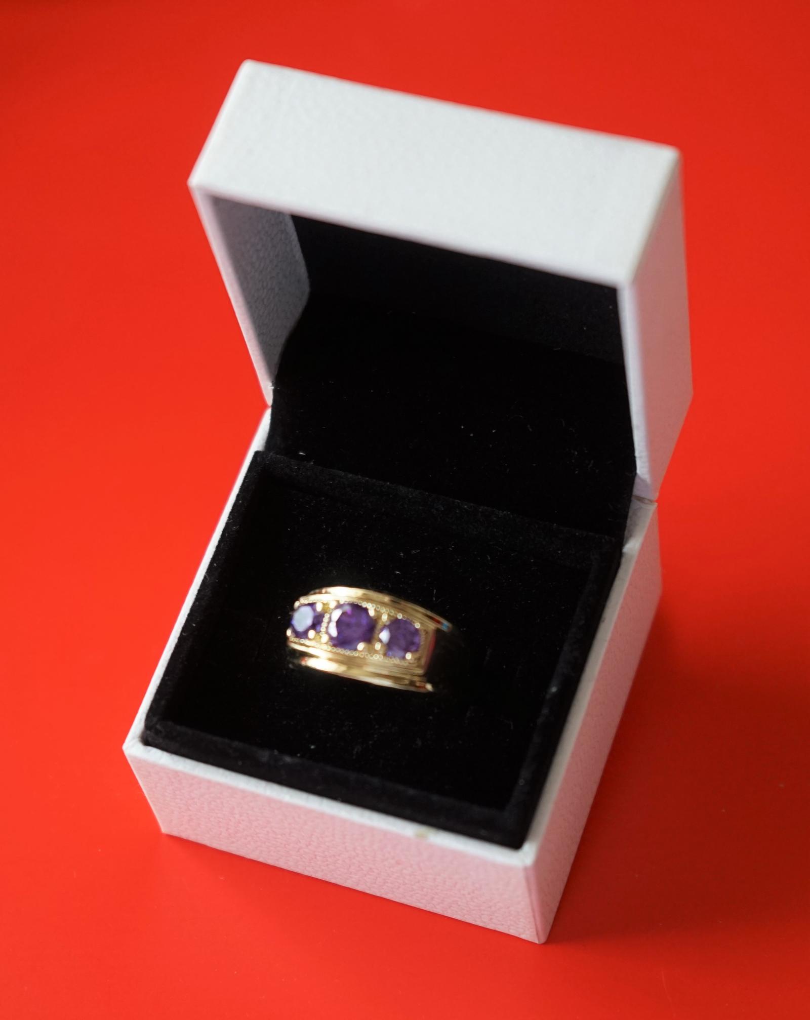 Vintage  Gold 3 Stone Cocktail Ring - Boxed (1 of 7)