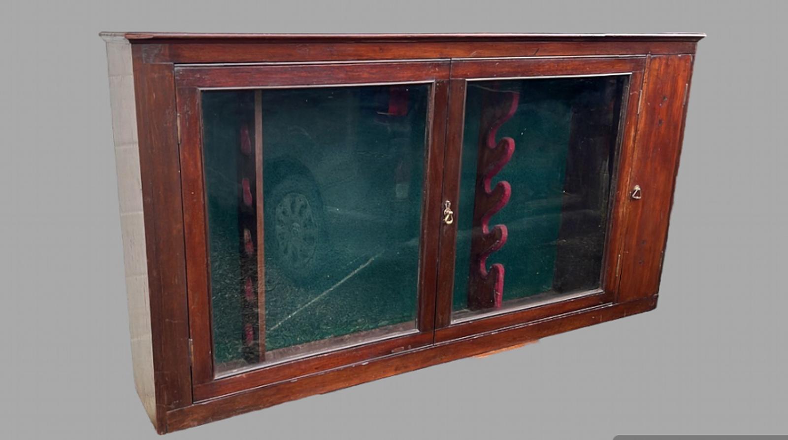 Early 20th Century Mahogany Wall Gun Cabinet (1 of 6)