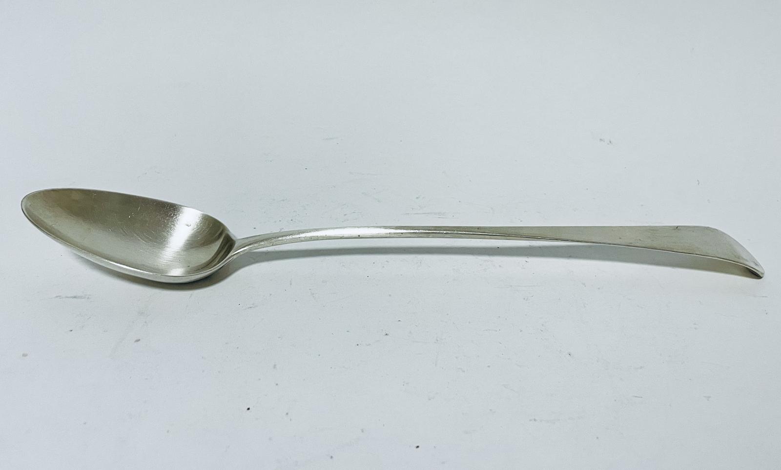 Large 18th Century Silver Serving Spoon (1 of 10) Large 18th Century Silver Serving Spoon (1 of 10)