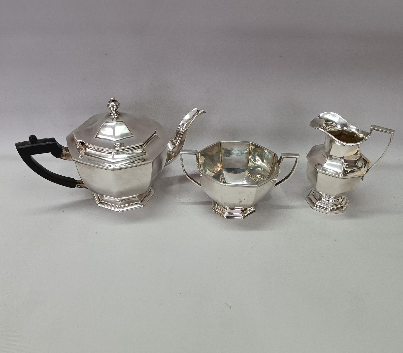 3 Piece Batchelor Tea Set - 1905 (1 of 5) 3 Piece Batchelor Tea Set - 1905 (1 of 5)