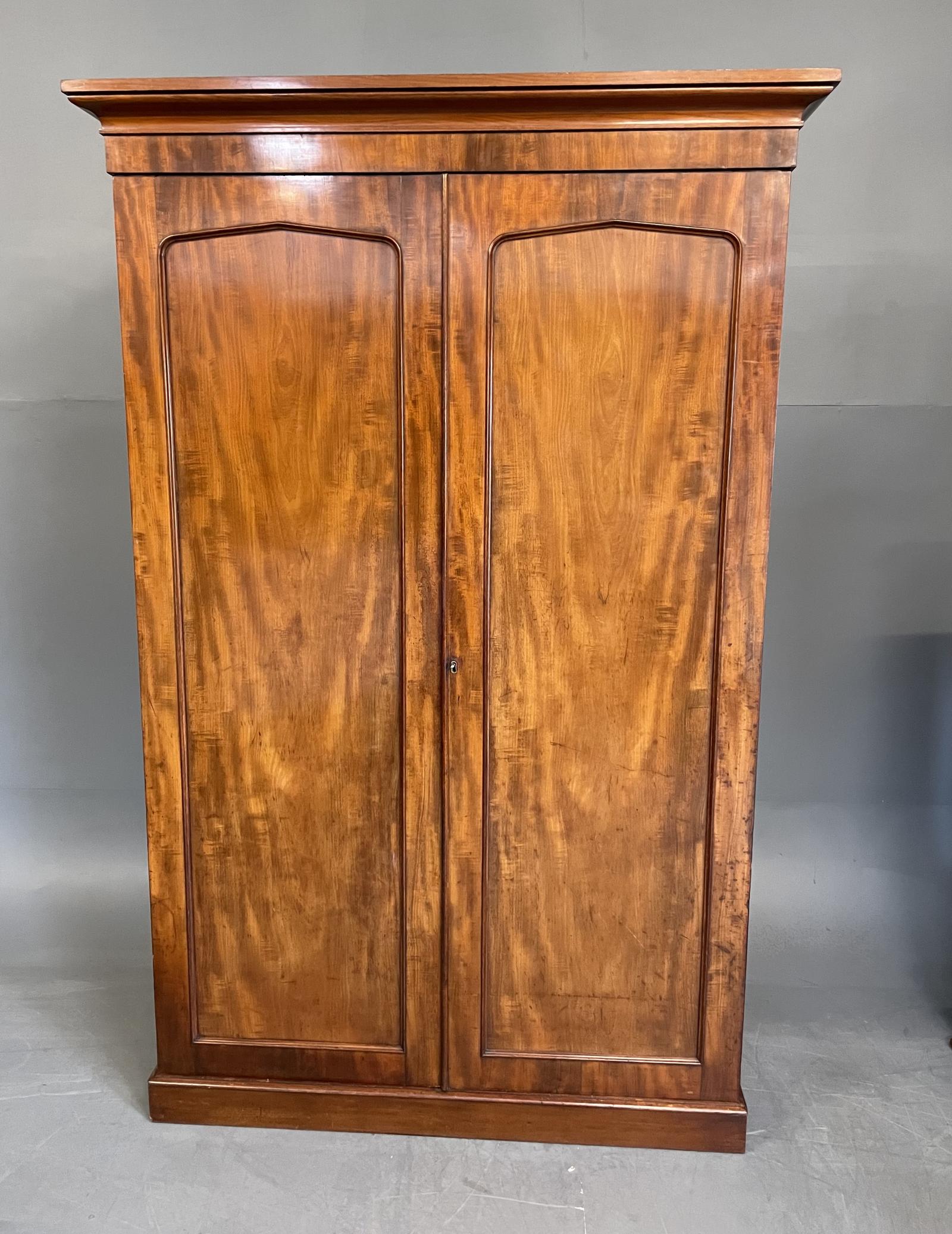 Victorian Double Wardrobe (1 of 5) Victorian Double Wardrobe (1 of 5)