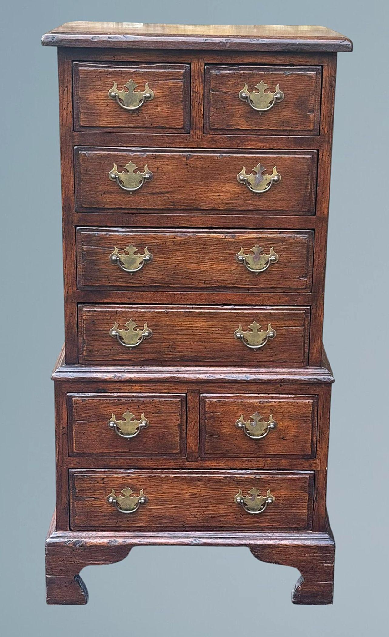 Oak Miniature Tallboy / Chest of Drawers (1 of 13)
