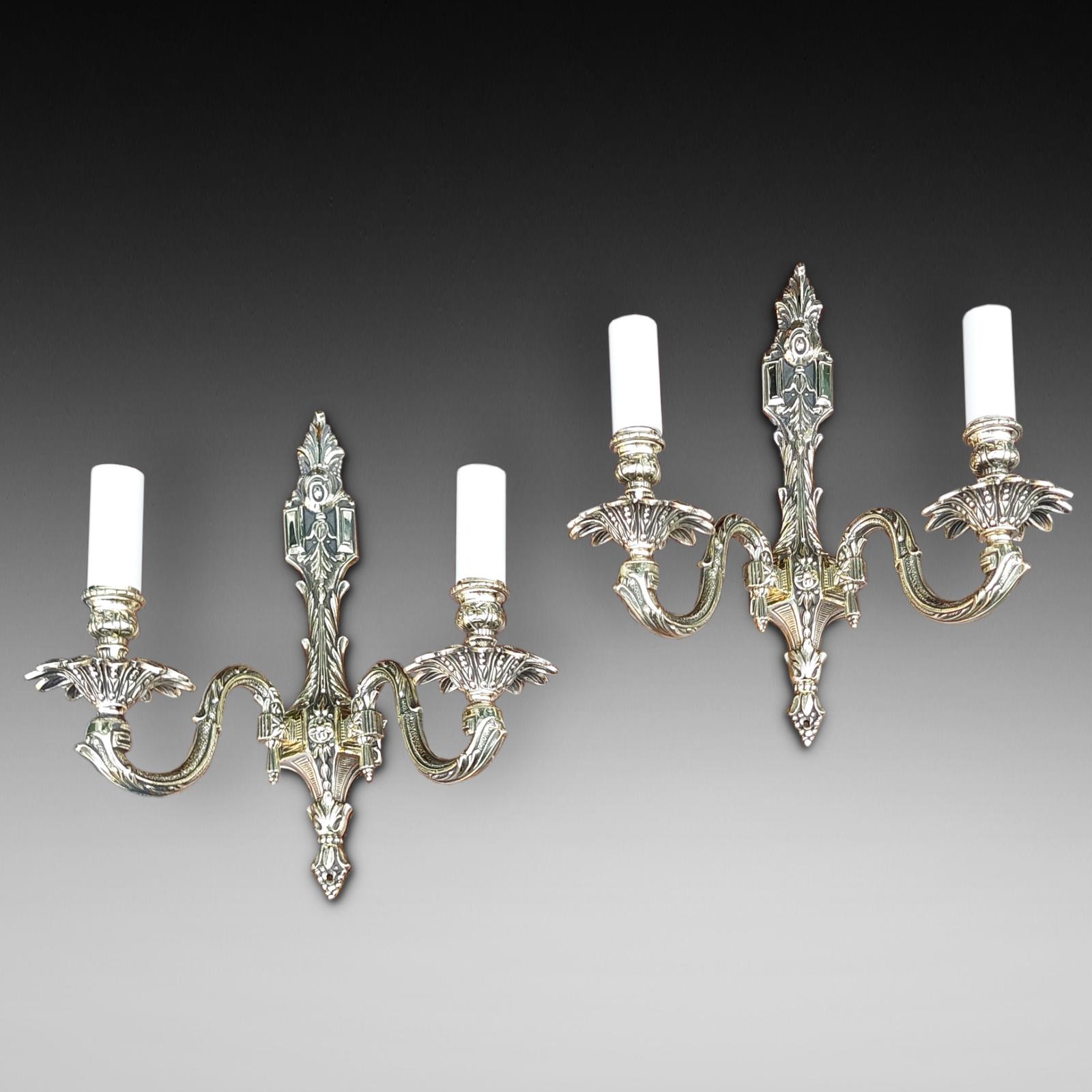 Pair of Brass Adam-style Twin-branch Wall Lights (1 of 10) Pair of Brass Adam-style Twin-branch Wall Lights (1 of 10)