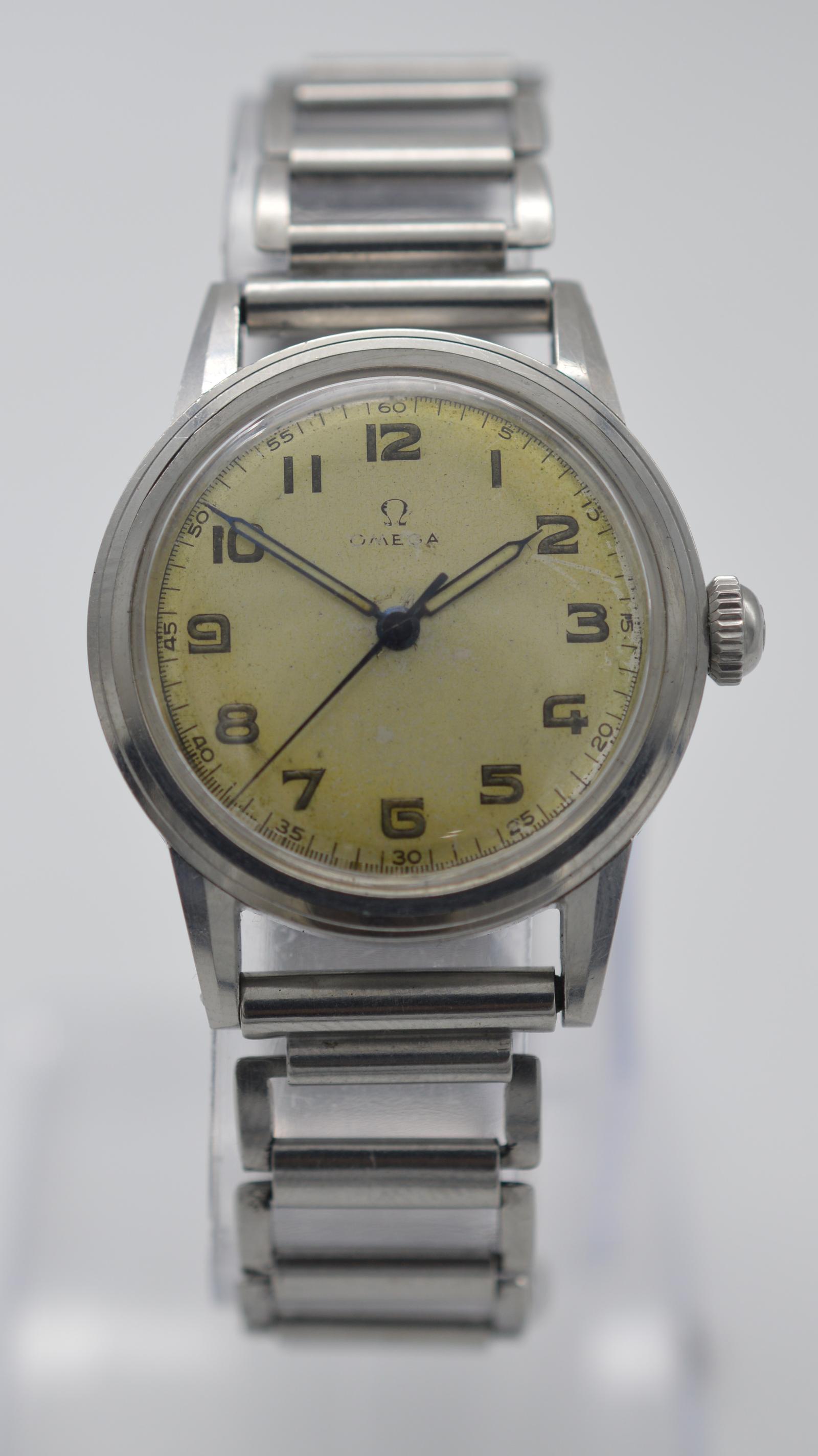 1944 Omega 'Military Style' Wristwatch (1 of 8)