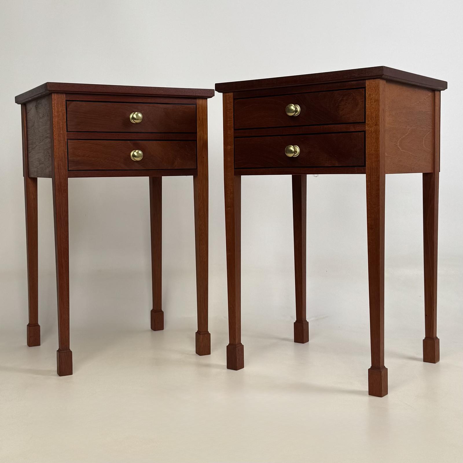 Vintage 20th Century Pair Of Bedside Cabinets In Mahogany (1 of 12) Vintage 20th Century Pair Of Bedside Cabinets In Mahogany (1 of 12)