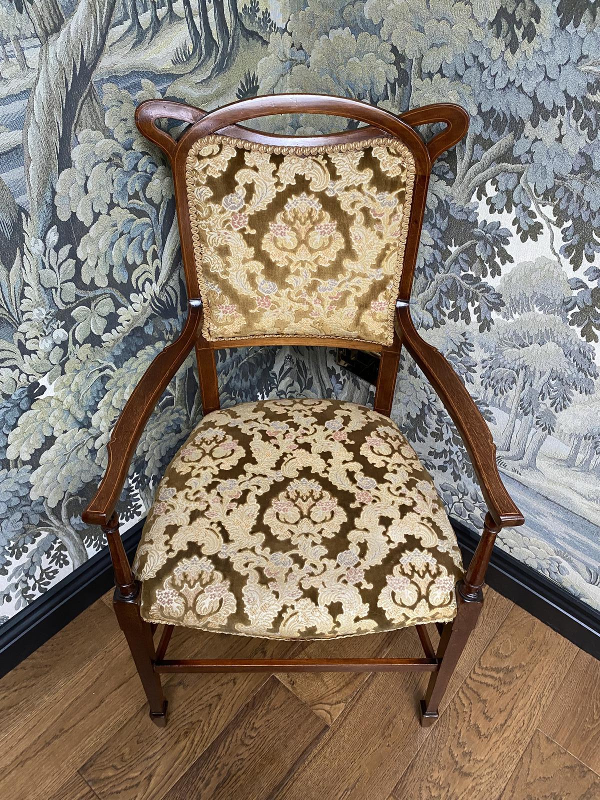 Edwardian Elbow Chair (1 of 6) Edwardian Elbow Chair (1 of 6)