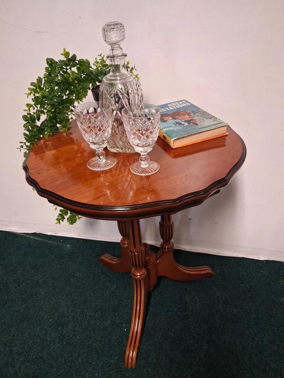 Vintage Occasional Wine Plant Side Table With Fluted Legs And Tripod Base (1 of 6) Vintage Occasional Wine Plant Side Table With Fluted Legs And Tripod Base (1 of 6)