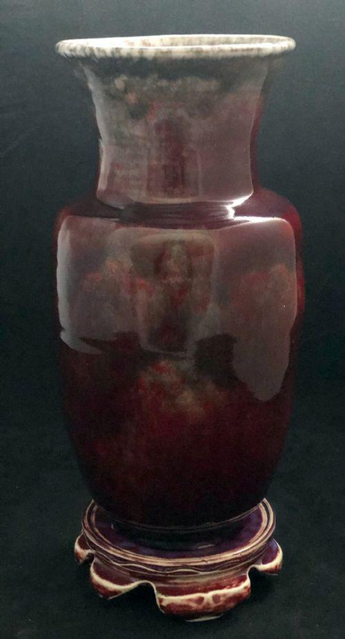 Ruskin Vase & Stand (1 of 7)