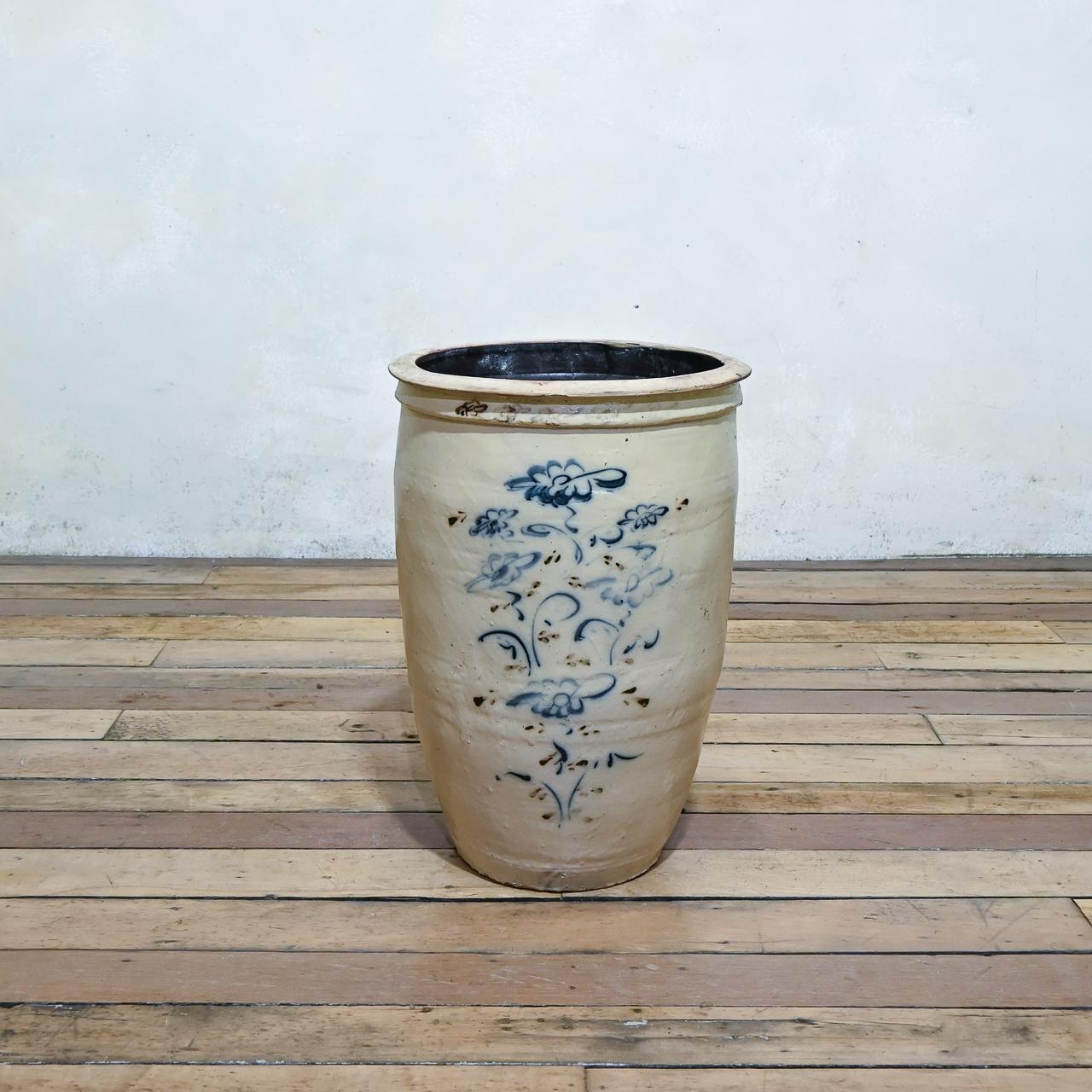 Large Ming Dynasty Cizhou Wear Ovoid Ceramic Planter - Vessel (1 of 15) Large Ming Dynasty Cizhou Wear Ovoid Ceramic Planter - Vessel (1 of 15)