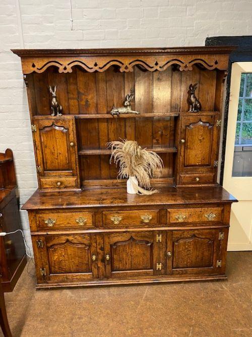 Oak Dresser c.1930 (1 of 10)