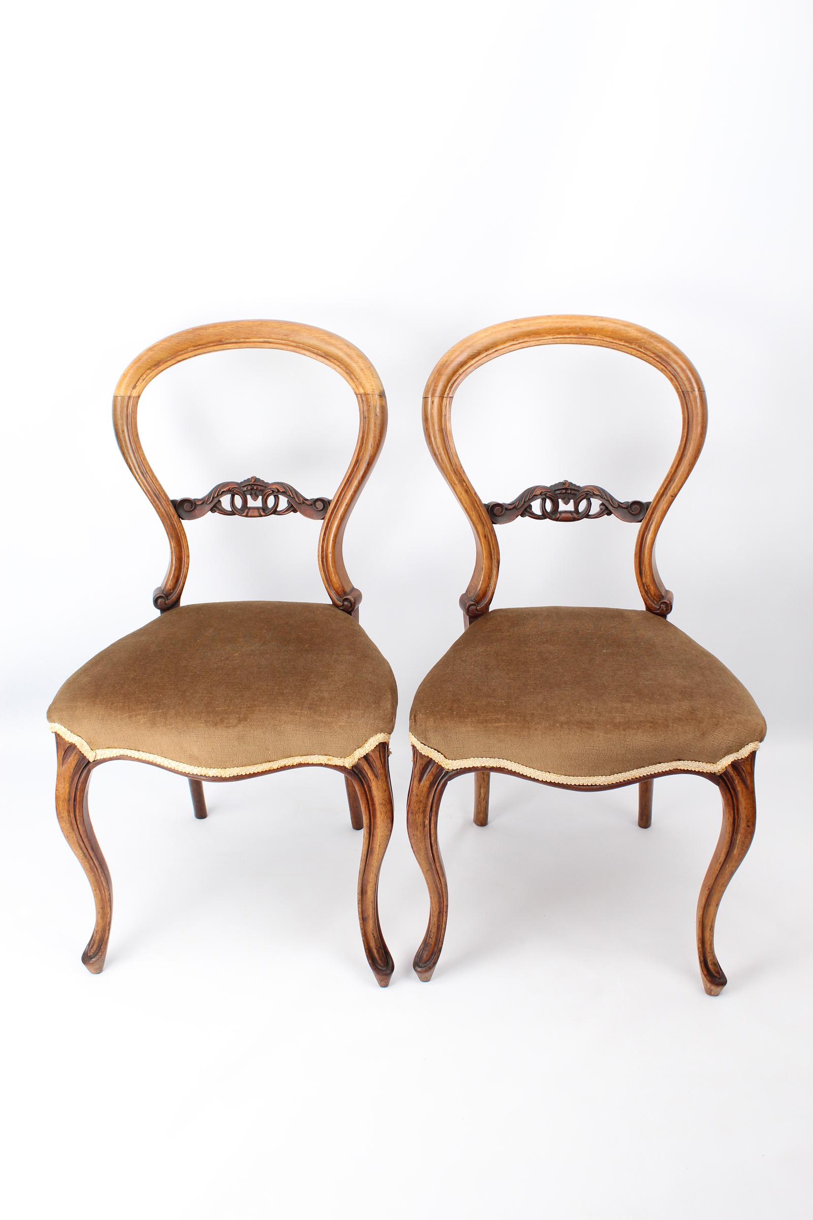 Pair Victorian Walnut Balloon Back Chairs (1 of 13) Pair Victorian Walnut Balloon Back Chairs (1 of 13)