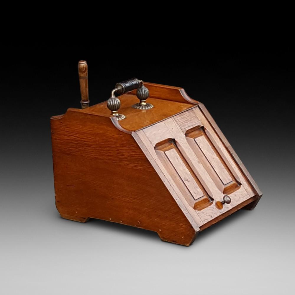 Late Victorian Oak Coal Scuttle (1 of 4)
