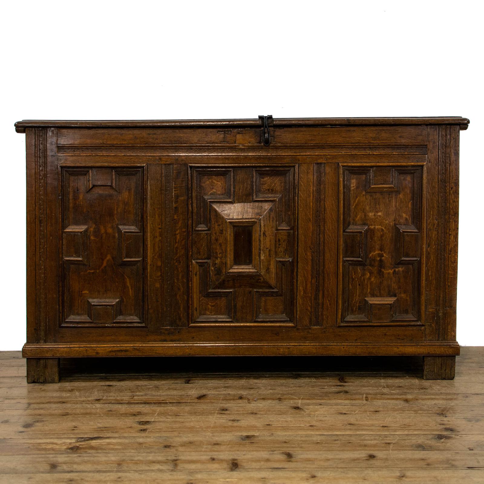 17th Century Antique Oak Coffer (1 of 11) 17th Century Antique Oak Coffer (1 of 11)