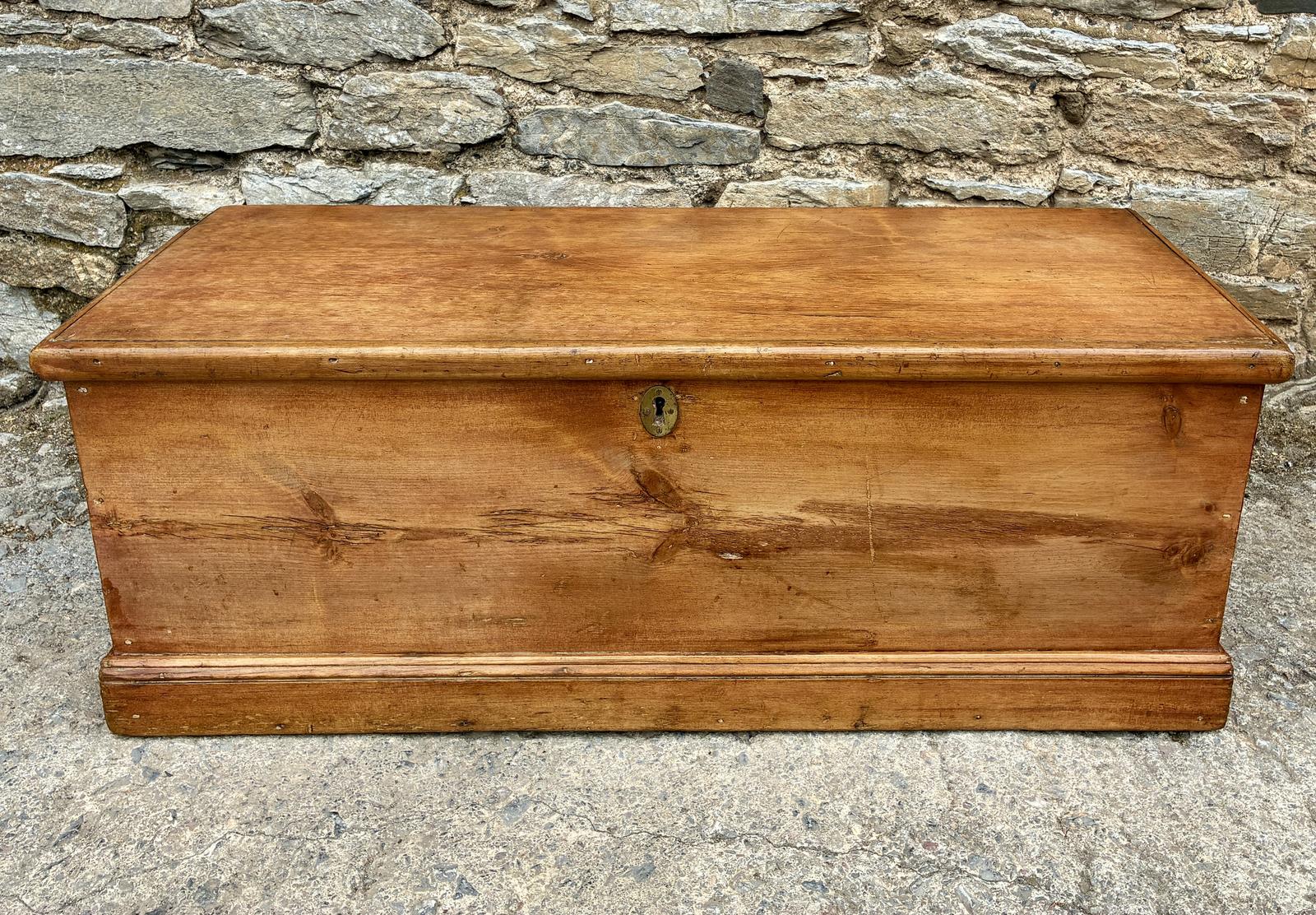 Antique Pine Blanket Box (1 of 15) Antique Pine Blanket Box (1 of 15)