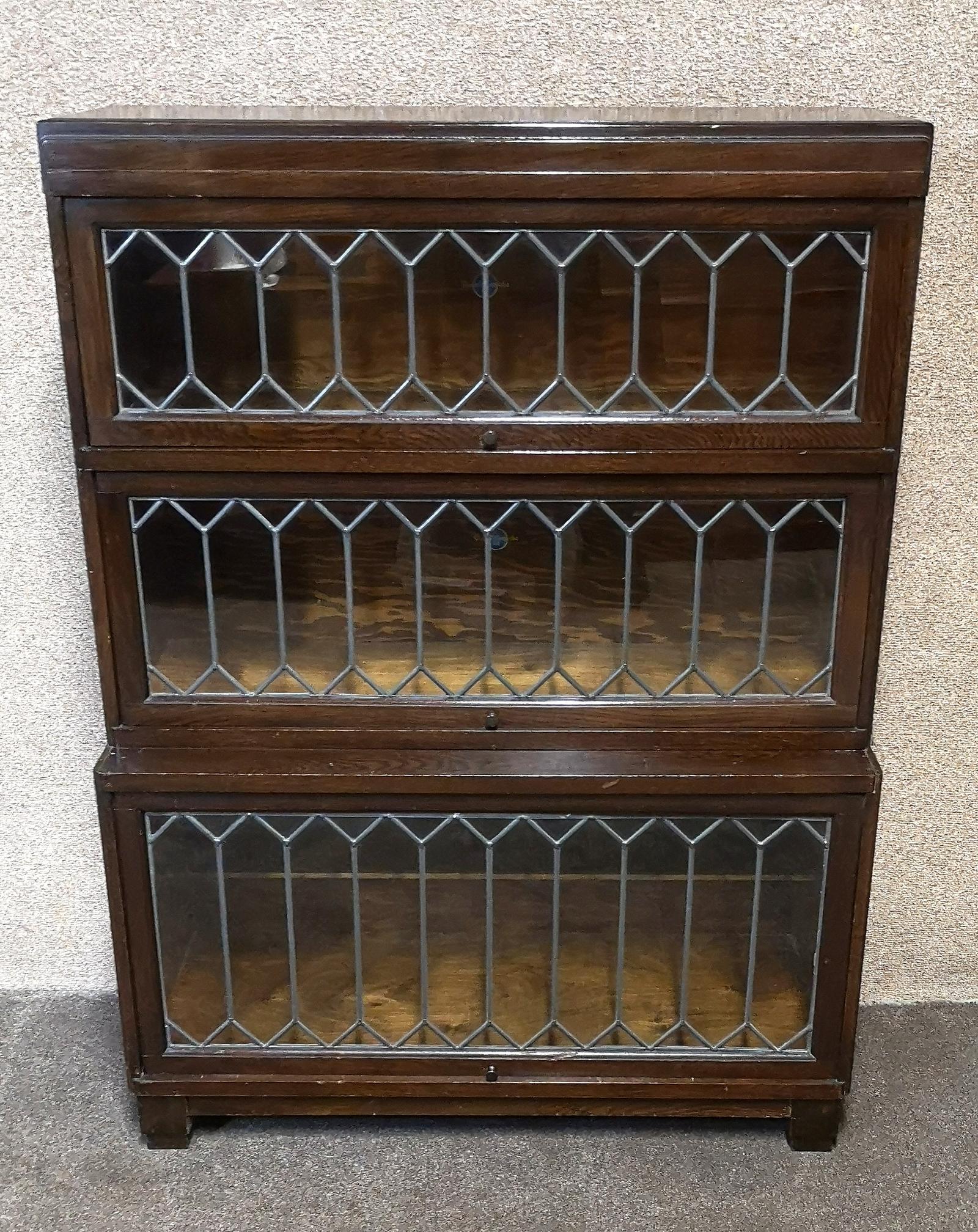 Oak Globe Wernicke 3 Height Stacking Bookcase (1 of 8) Oak Globe Wernicke 3 Height Stacking Bookcase (1 of 8)