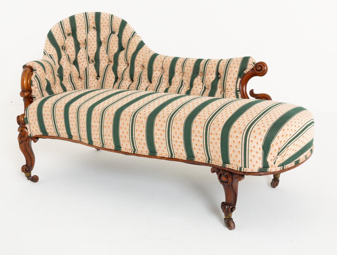 Pretty Victorian Mahogany Chaise Longue (1 of 9)
