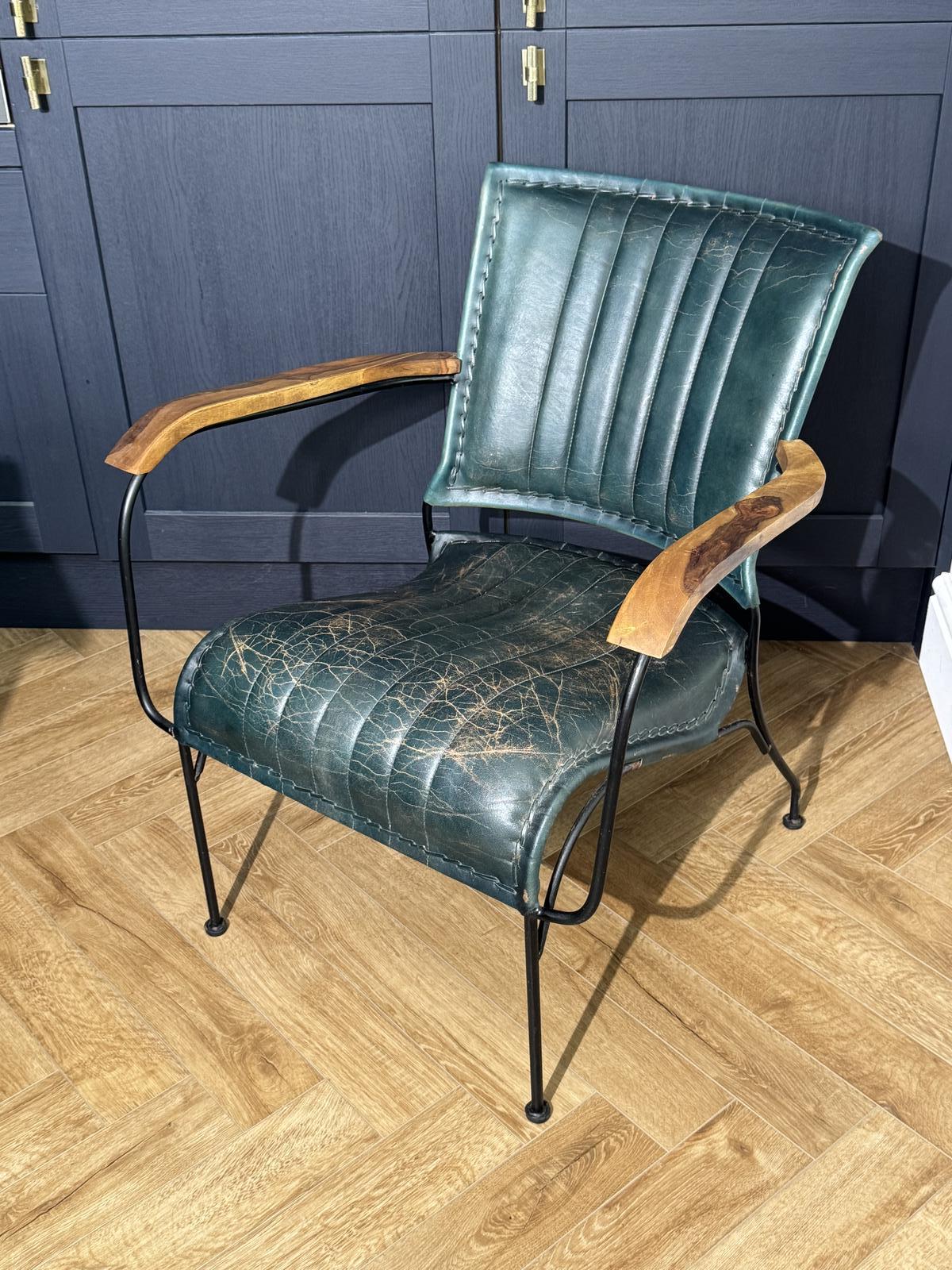 Contemporary Chair (1 of 8)