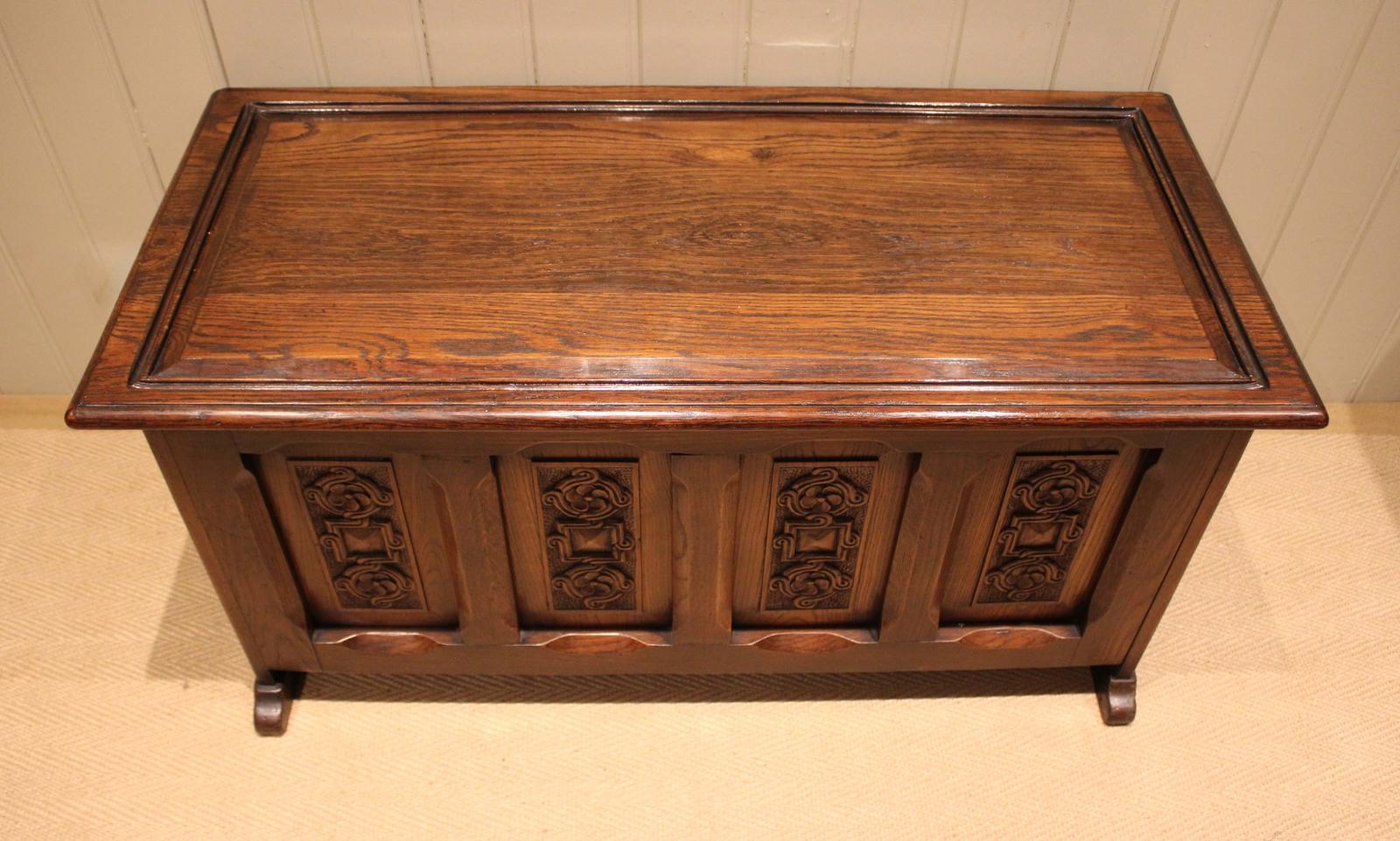 Large Solid Oak Carved Coffer (1 of 12) Large Solid Oak Carved Coffer (1 of 12)