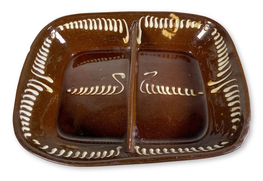 Large Slipware Divided Oven Dish FON4514 / LA380374