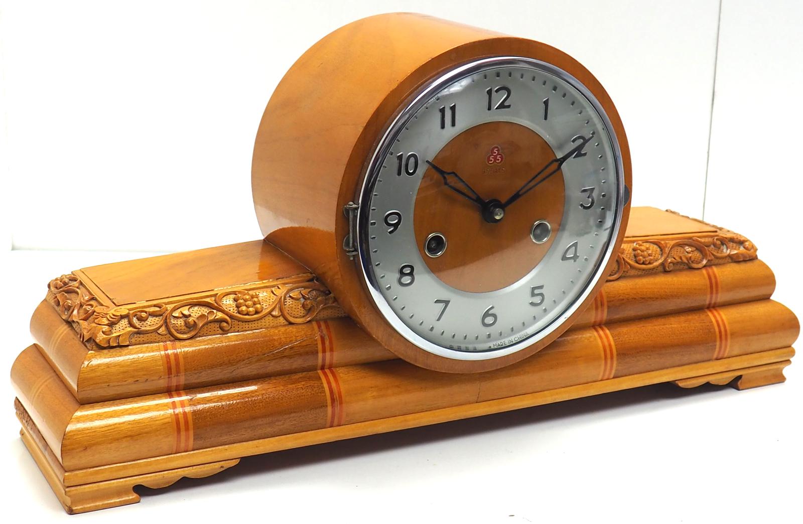 555 15 Day Walnut Antique 15 Day Striking Mantel Clock (1 of 14) 555 15 Day Walnut Antique 15 Day Striking Mantel Clock (1 of 14)