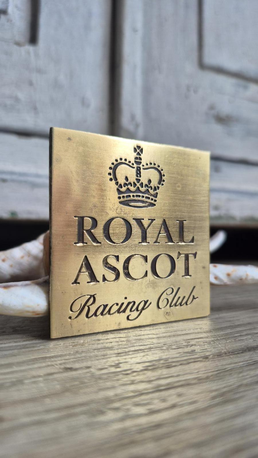 Vintage Brass Plaque “royal Ascot Racing Club” (1 of 12) Vintage Brass Plaque “royal Ascot Racing Club” (1 of 12)
