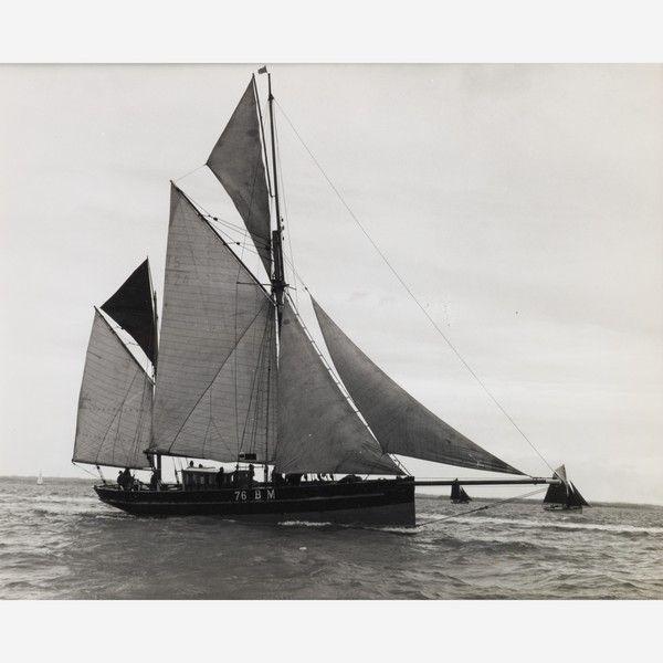 Early Silver Gelatin Photographic Print by Beken of Cowes – Brixam Sailing Trawler BM76 (1 of 1)