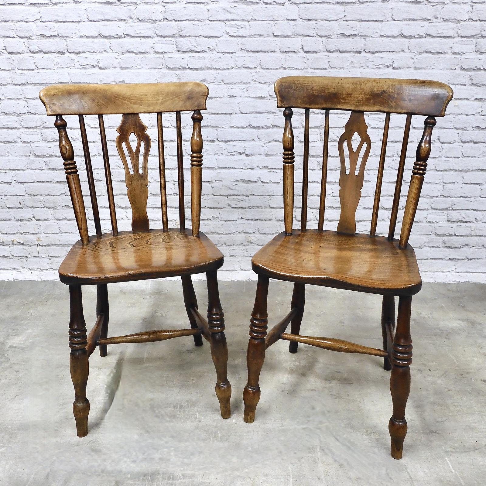 Pair of Lincolnshire Windsor Side Chairs (1 of 6) Pair of Lincolnshire Windsor Side Chairs (1 of 6)