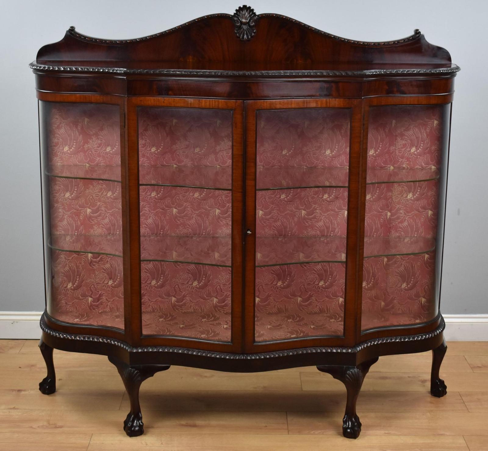Edwardian Mahogany Serpentine Cabinet (1 of 12)