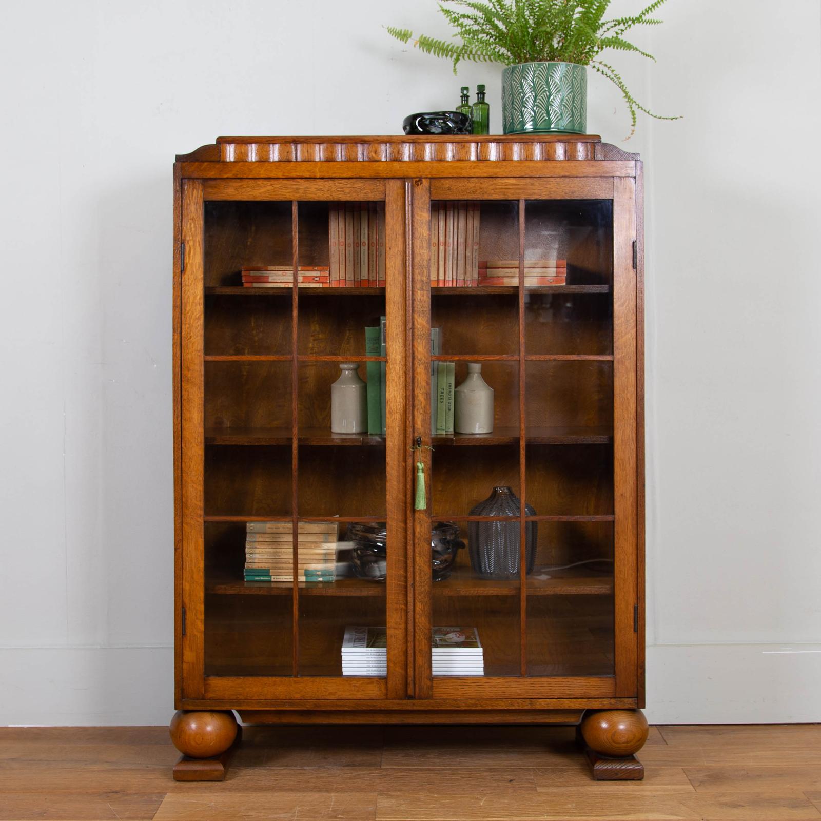 Attractive 1930s Art Deco Oak Glazed Bookcase Cabinet (1 of 16) Attractive 1930s Art Deco Oak Glazed Bookcase Cabinet (1 of 16)